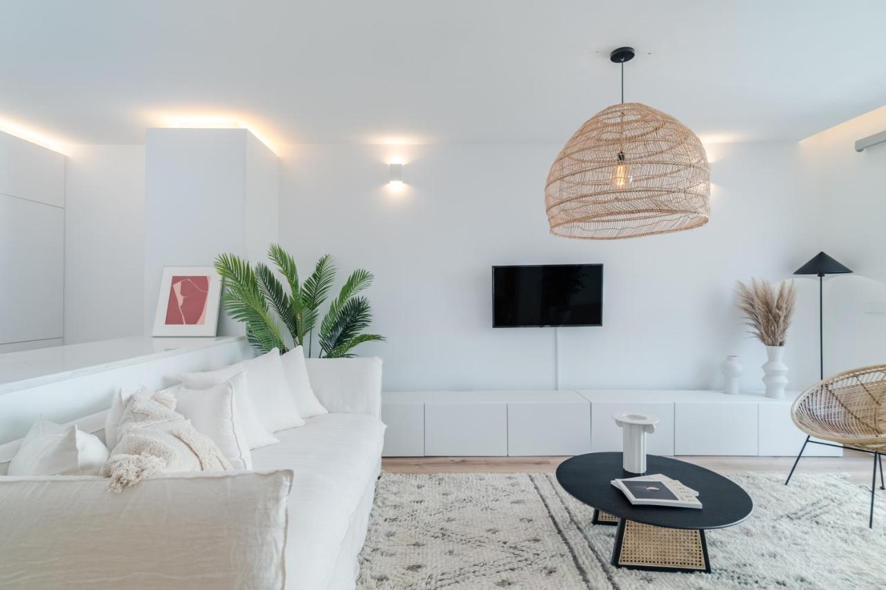 Casa Boma Lisboa - Architect Apartment With Private Terrace - Alcantara III Экстерьер фото